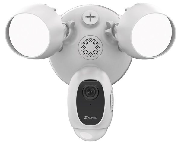 Cámara IP EZVIZ CS-LC1C - 2MP - Lente 2.8 mm - Sensor PIR - Audio de Dos Vías - 2000 Lumen - Wi-Fi - IR 25M - IP65 - CS-LC1C